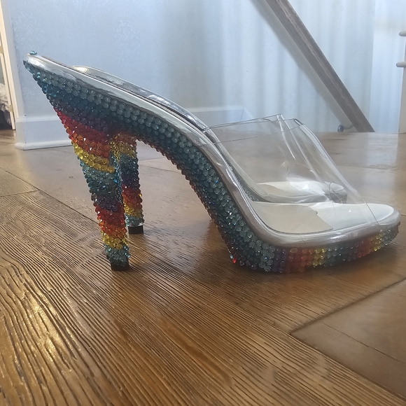 NWT Fabulicious - Picture 4 of 4